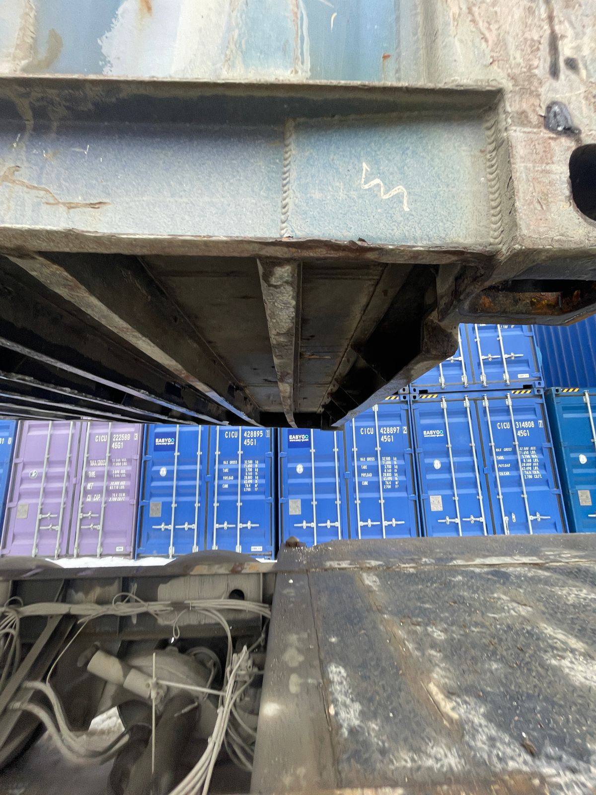 Морской контейнер AMFU3204721